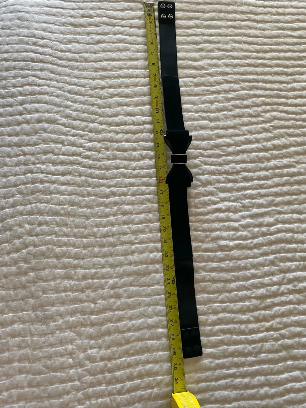 White House Black Market Black Velvet Bow Belt